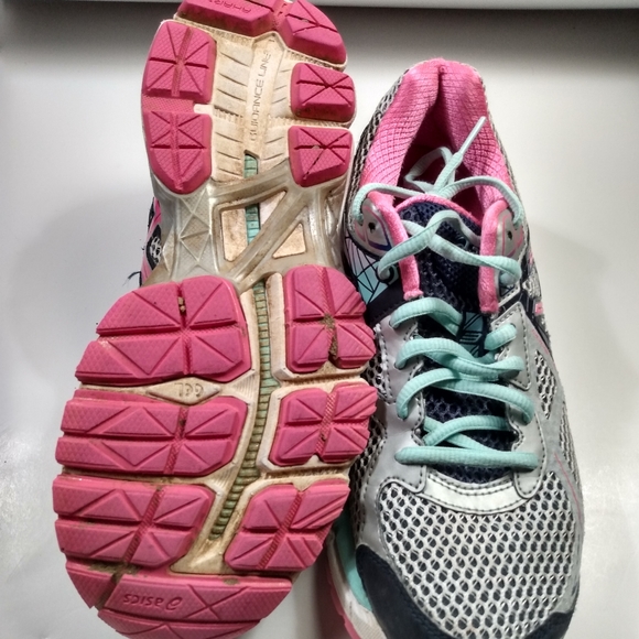 ASICS GT-2000 3 Running Shoes Women's sz 7 - Picture 8 of 9